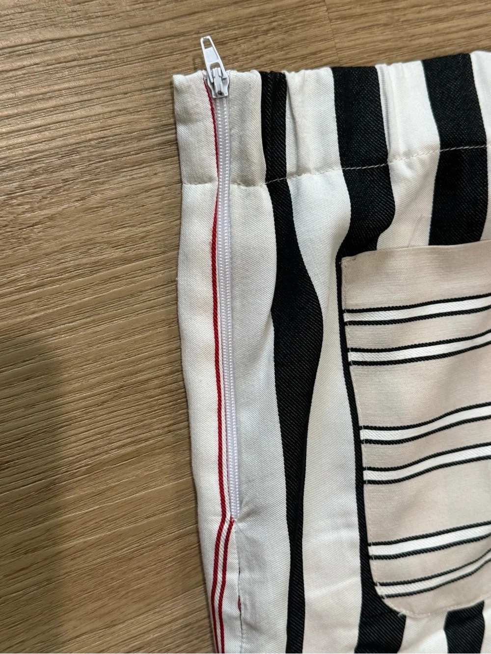 Women’s Striped Two-Tone Lounge Pants - Black, White & Red